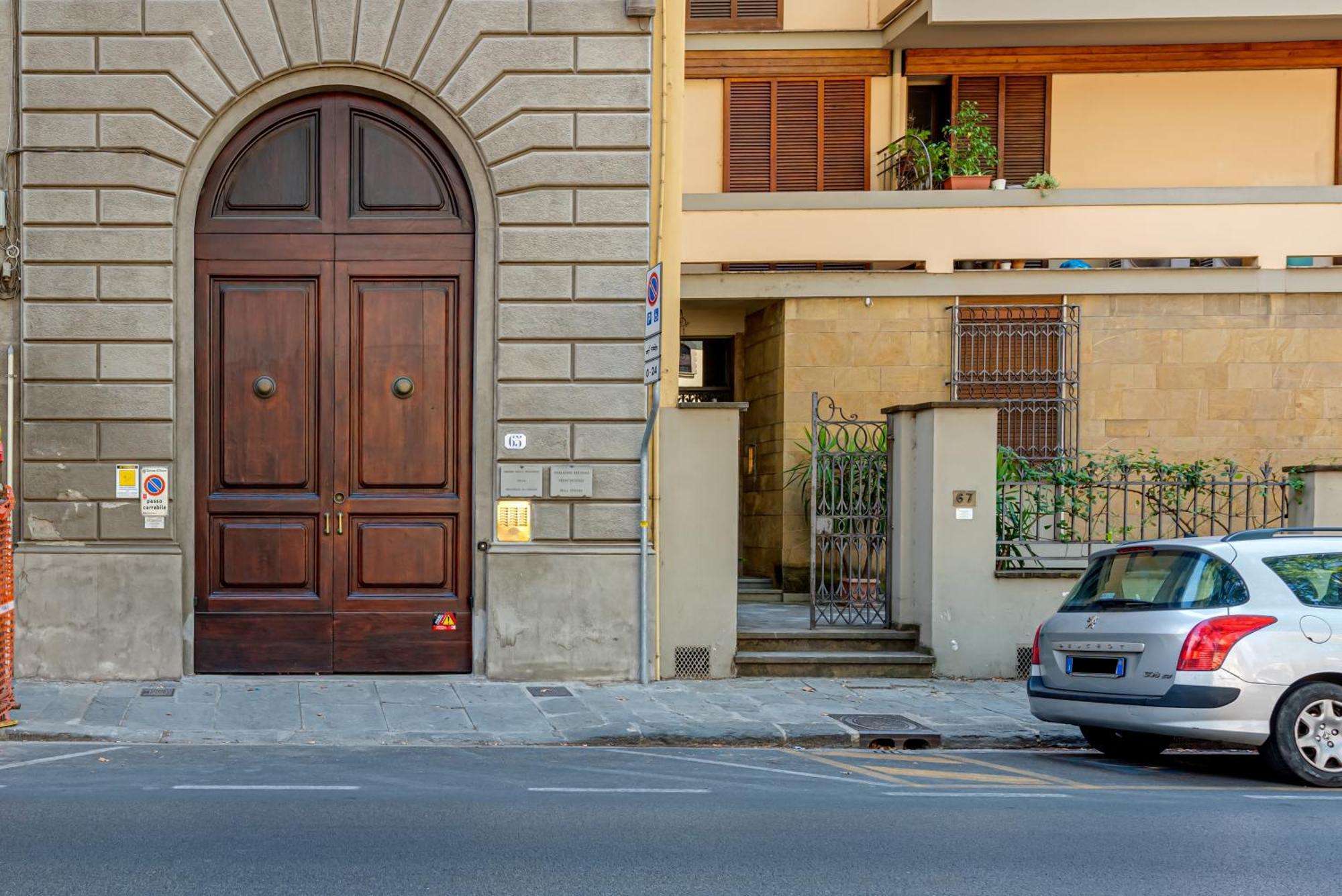 Flora - Sweet Dreams In Florence Exterior photo